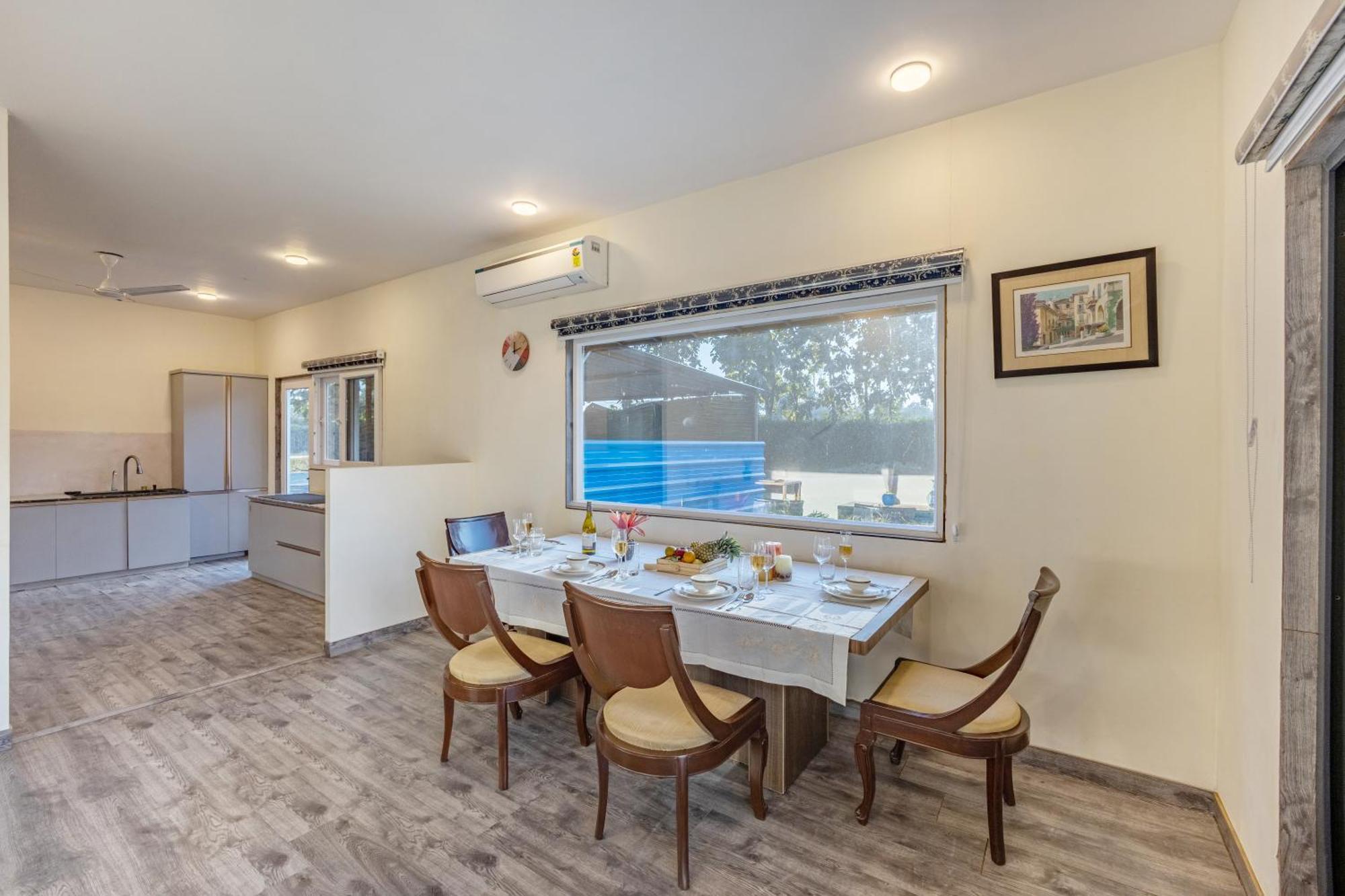 Vila Elivaas Hidden Oasis 4Bhk With Pool, Mud House & Container House Dhauj Exteriér fotografie